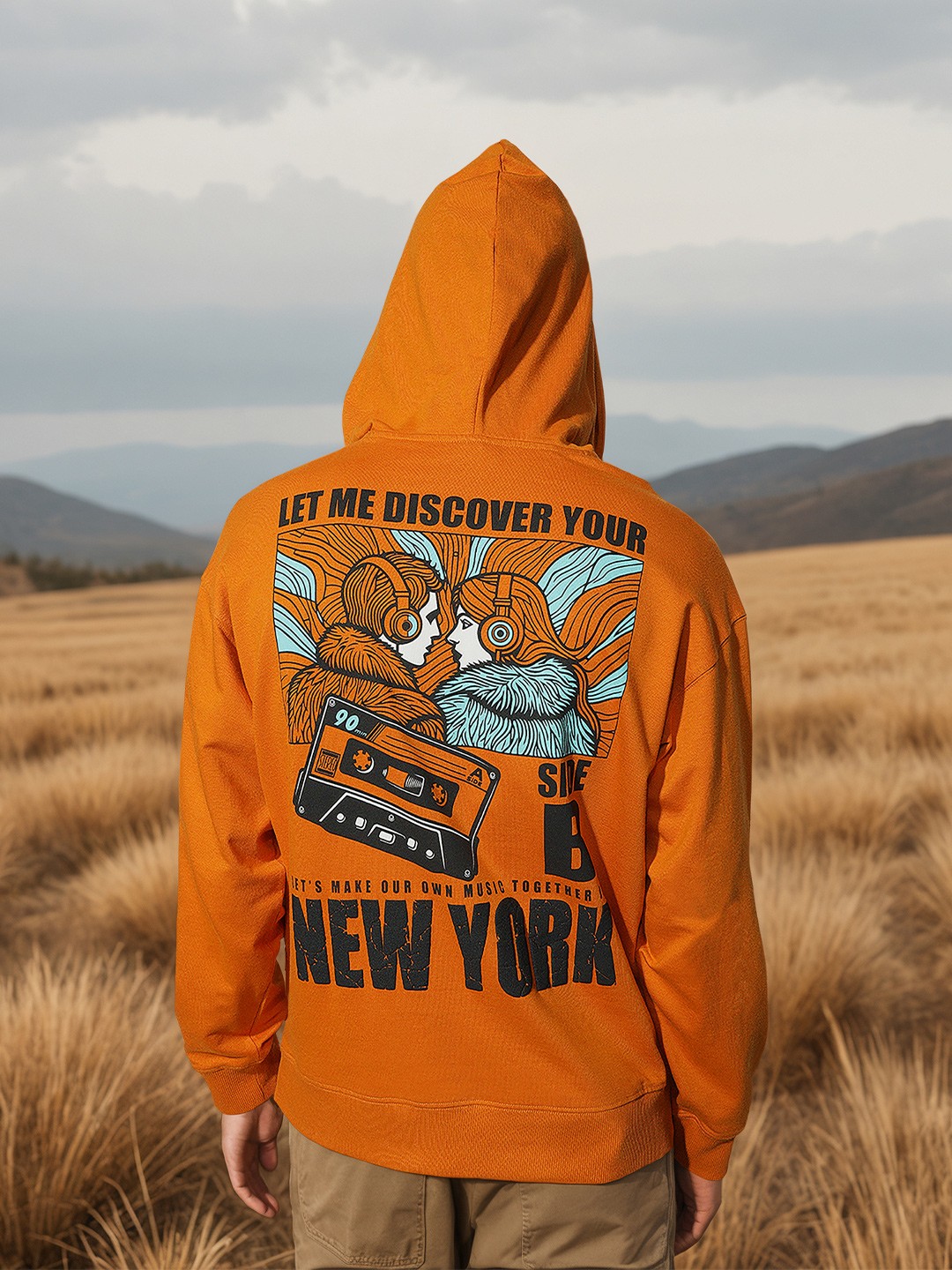 

H&M Men Printed Relaxed Fit Cotton Sweatshirts, Orange