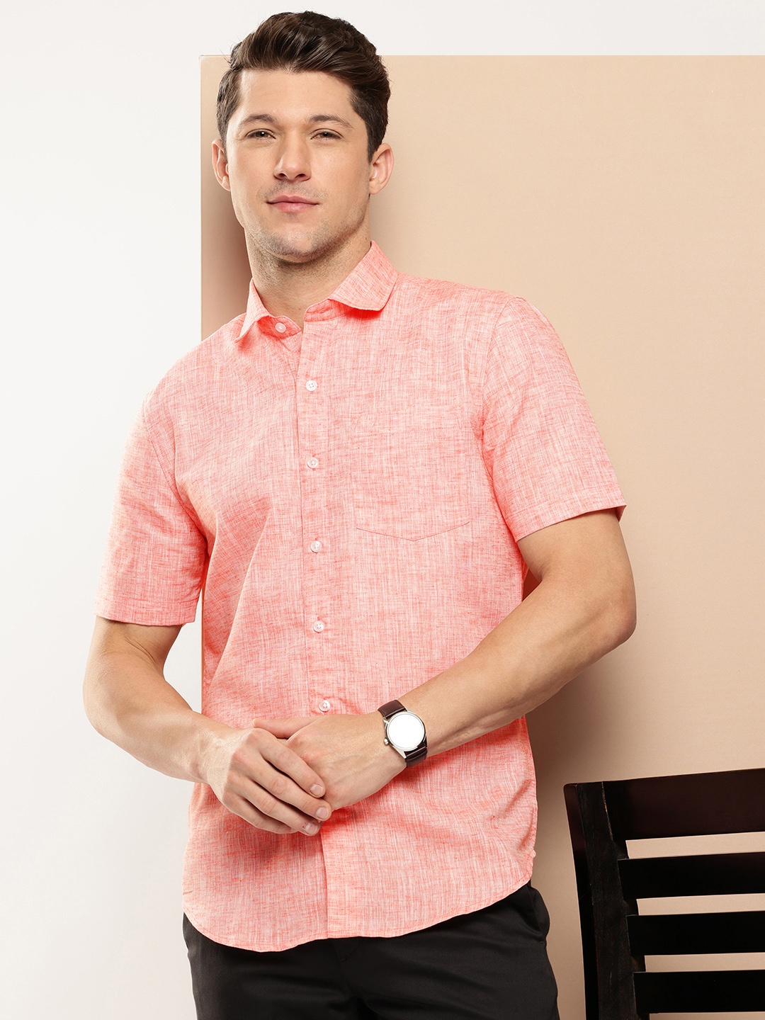 

INVICTUS Men Slim Fit Casual Shirt, Peach