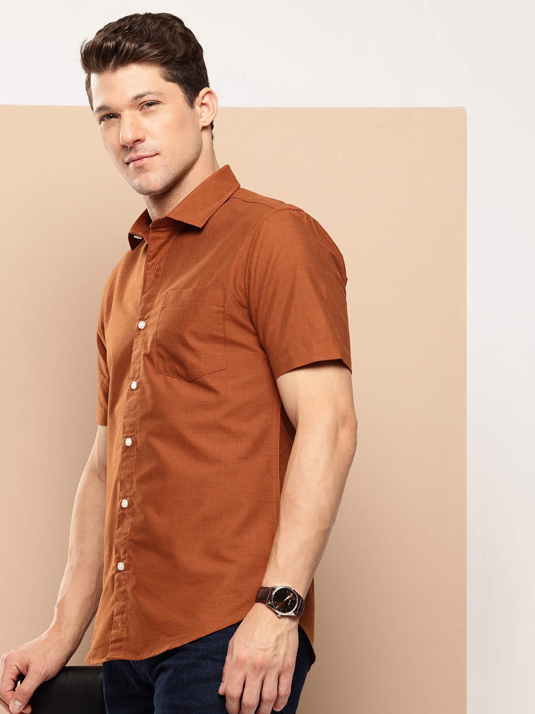 

INVICTUS Men Slim Fit Casual Shirt, Rust