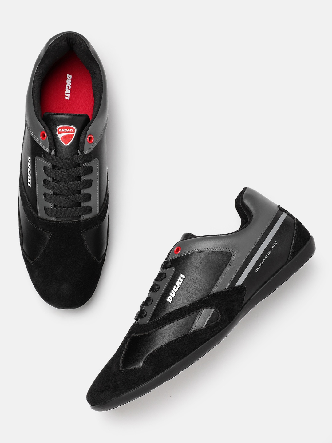 

Ducati Men Colourblocked Everyday Sneakers, Black
