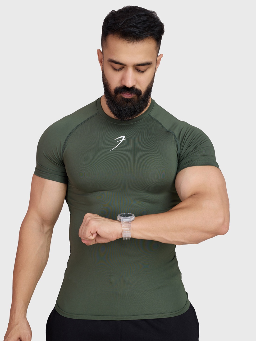 

FUAARK Men Dri-FIT Compression T-shirt, Olive