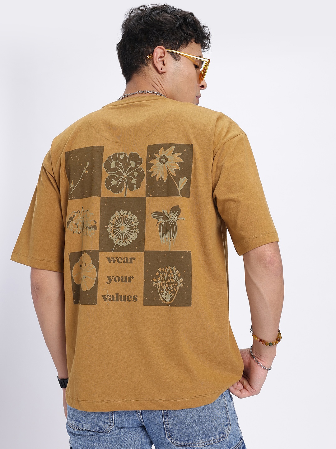 

glitchez Quirk & Chuckle Printed Oversized Fit T-shirt, Brown