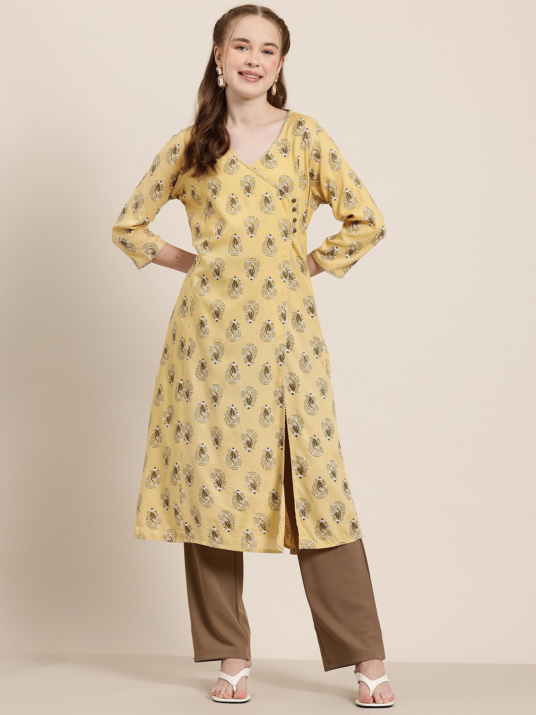 

HERE&NOW Ethnic Motifs Printed Gotta Patti Kurta, Mustard