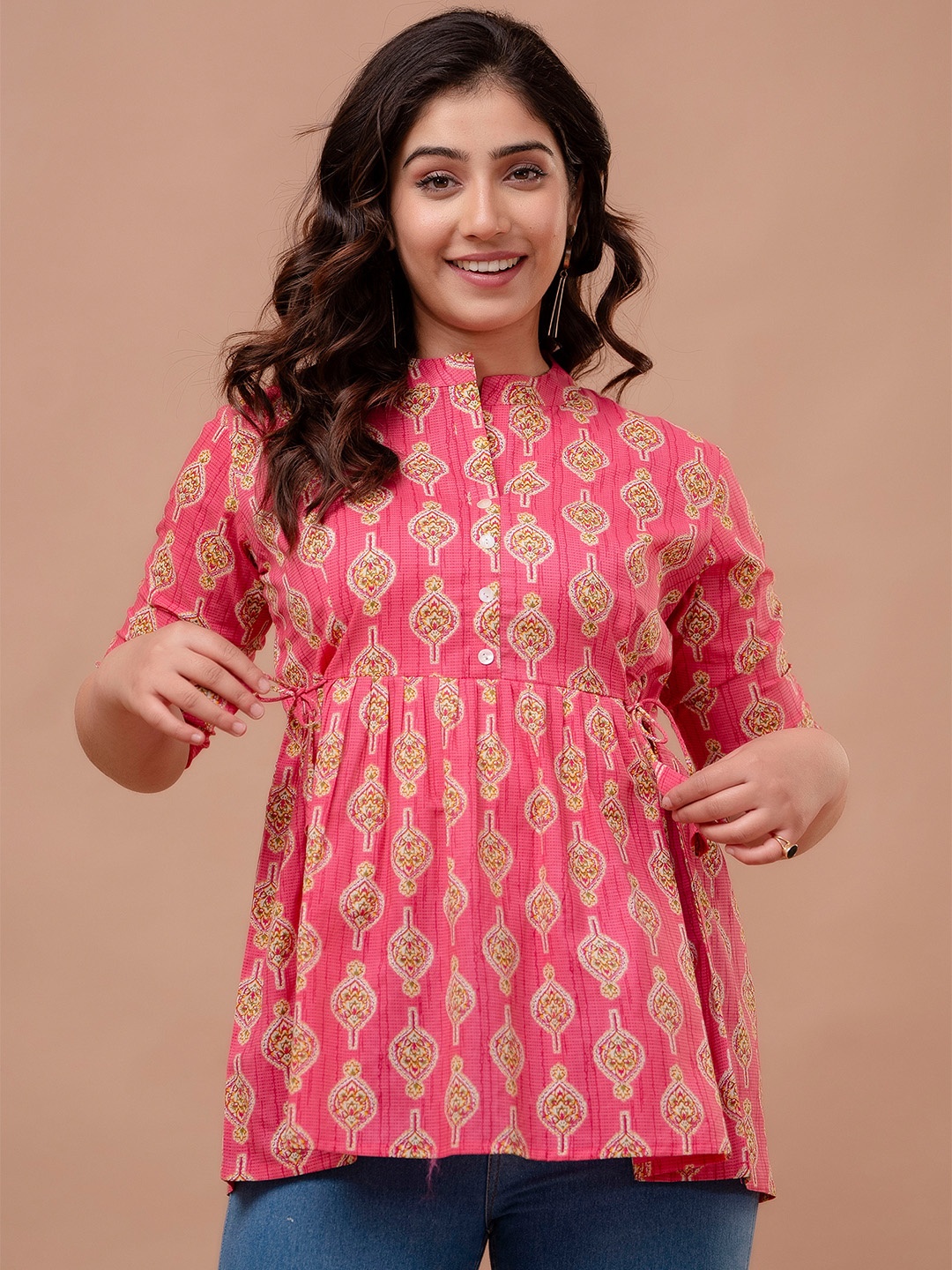 

MURLI KURTI Mandarin Collar Printed Tunic, Pink