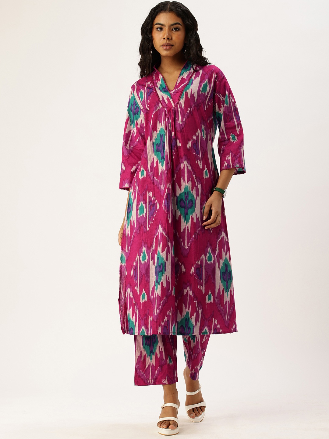 

Swishchick Women Printed Kurta, Pink