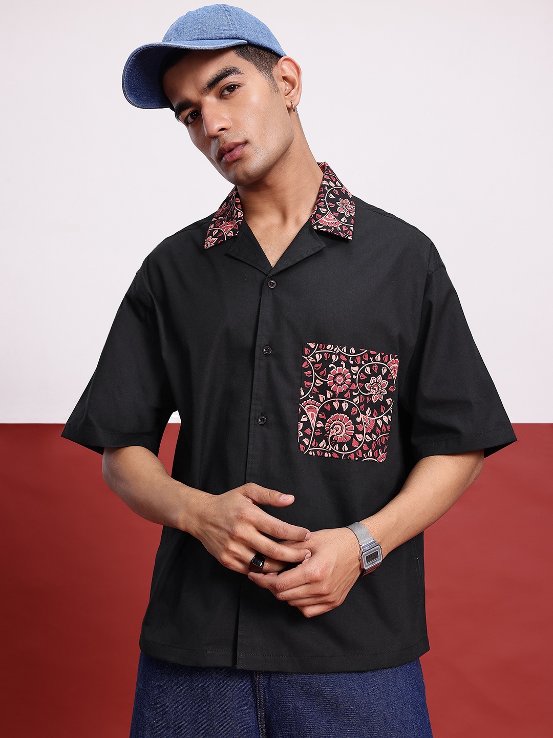 

glitchez Abstract Florals Printed Pure Cotton Drop-Shoulder Sleeves Oversized Shirt, Black