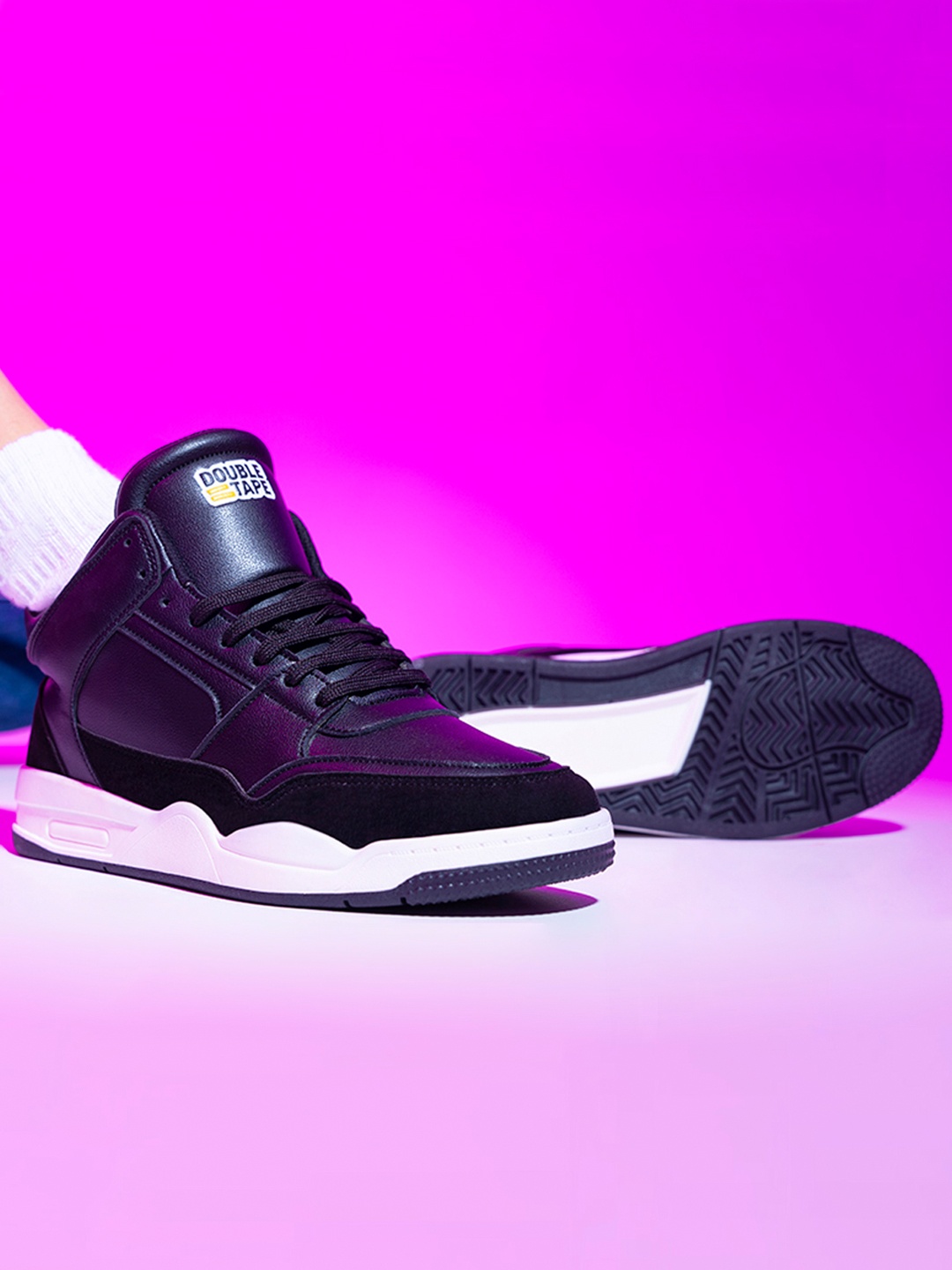 

DOUBLE TAPE Men Opus Prime Sneakers, Black