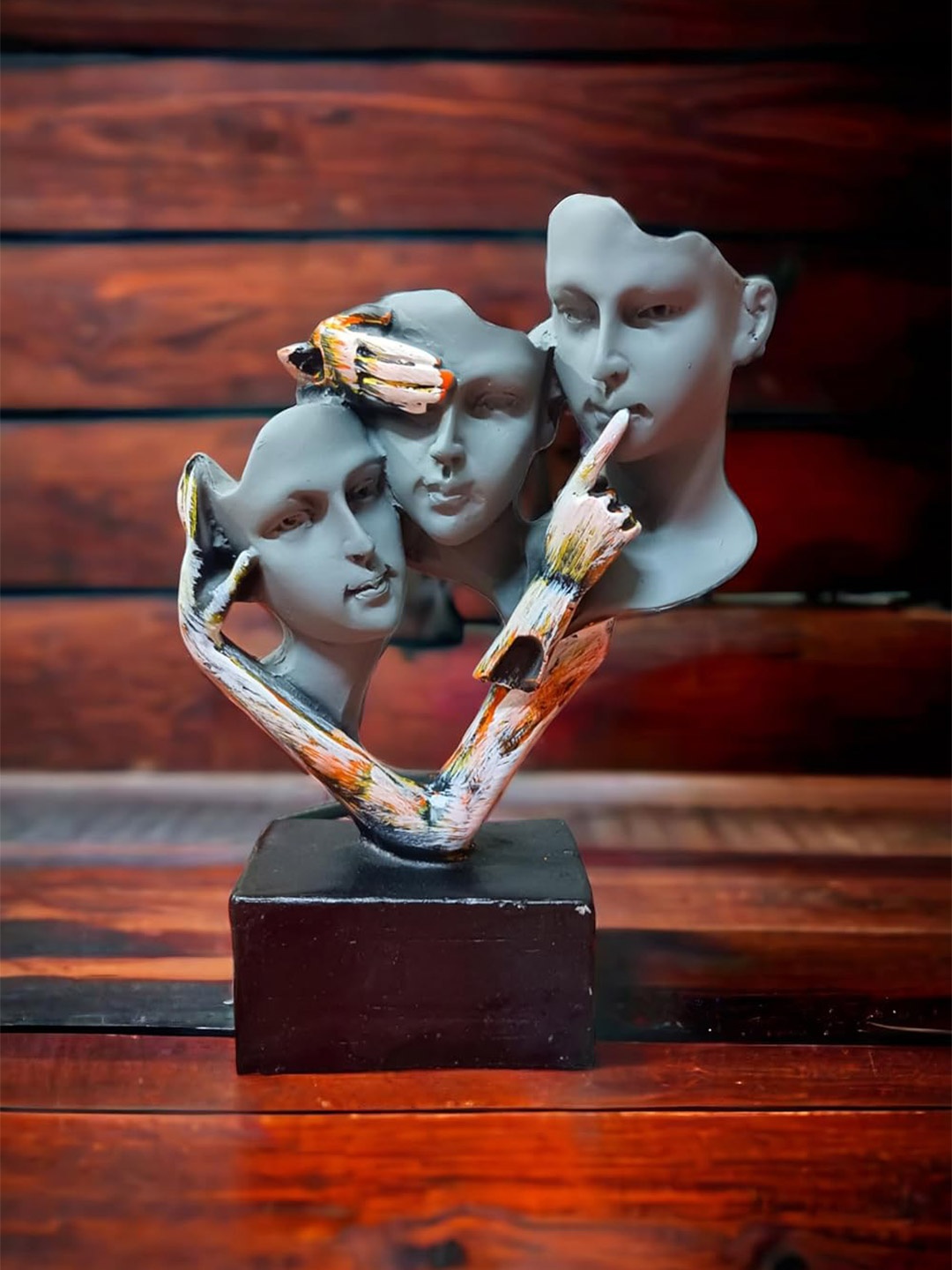

NAYRA HANDICRAFTS Grey Human Face Figurine Showpiece