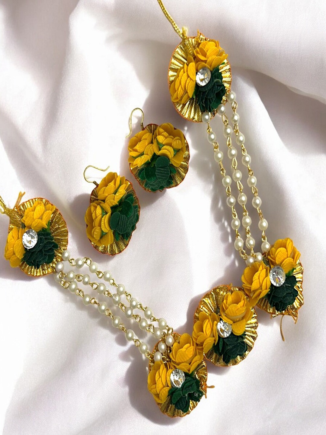 

AccessHer Floral Haldi Jewellery Set, Yellow