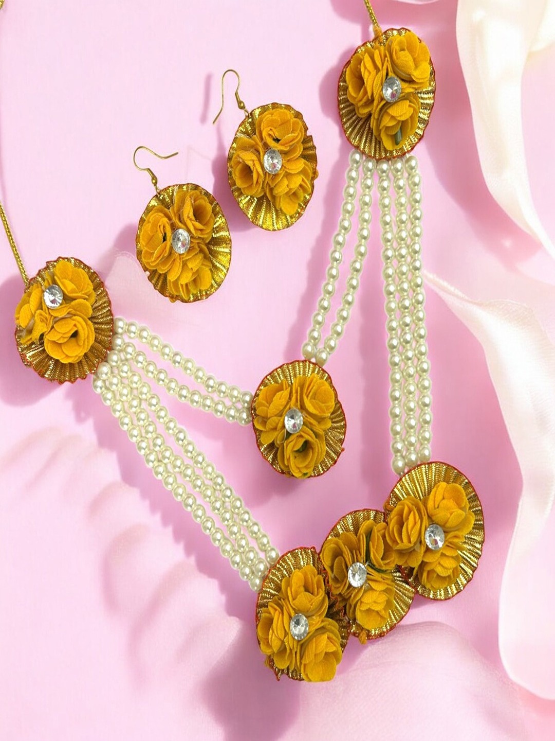 

AccessHer Floral Haldi Jewellery Set, Yellow