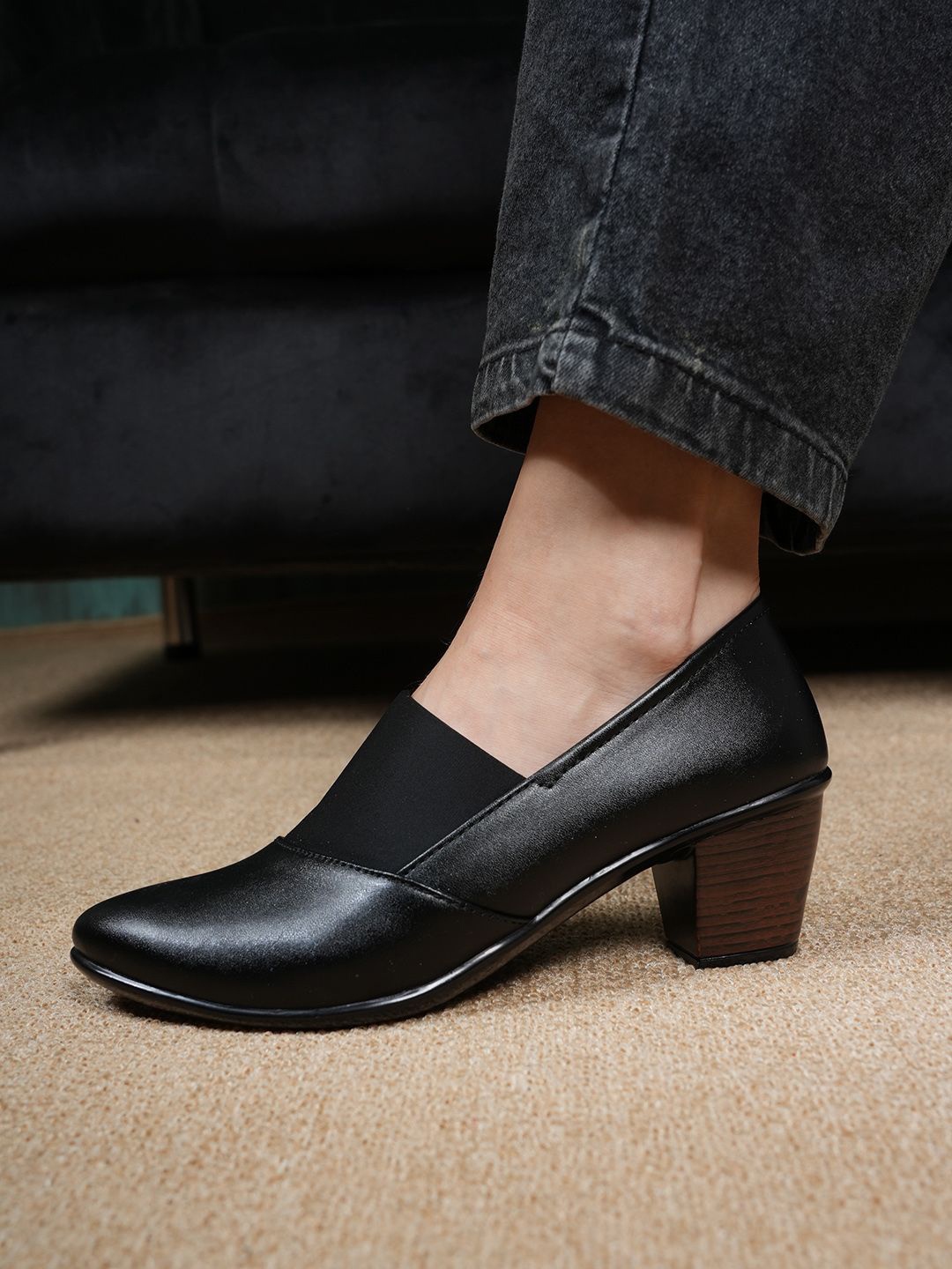 

Mast & Harbour Block Mules, Black