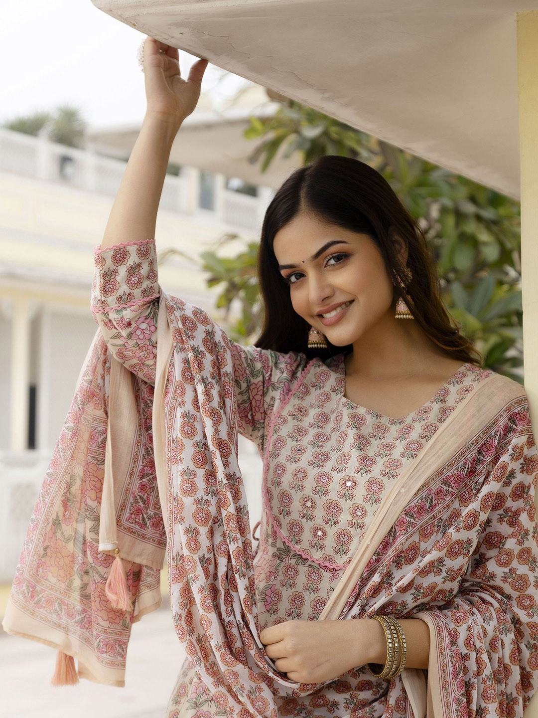 

EthniFlair Women Floral Embroidered Empire Mirror Work Pure Cotton Kurta with Trousers & With Dupatta, Beige