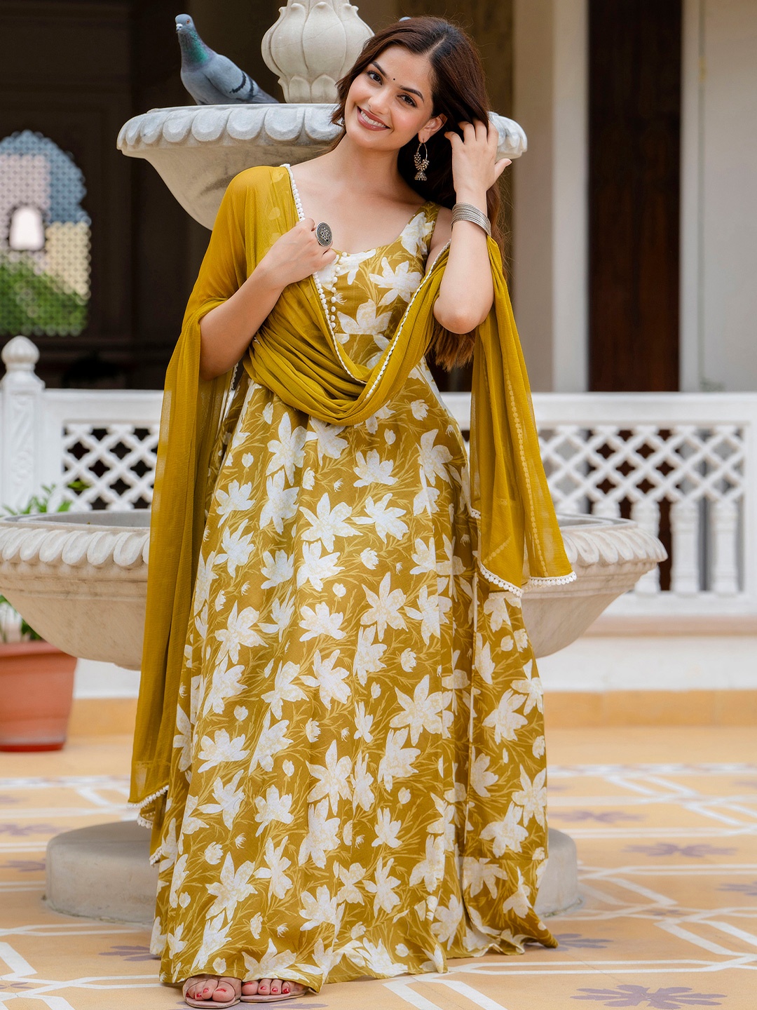

EthniFlair Women Floral Printed Floral Anarkali Kurta, Mustard