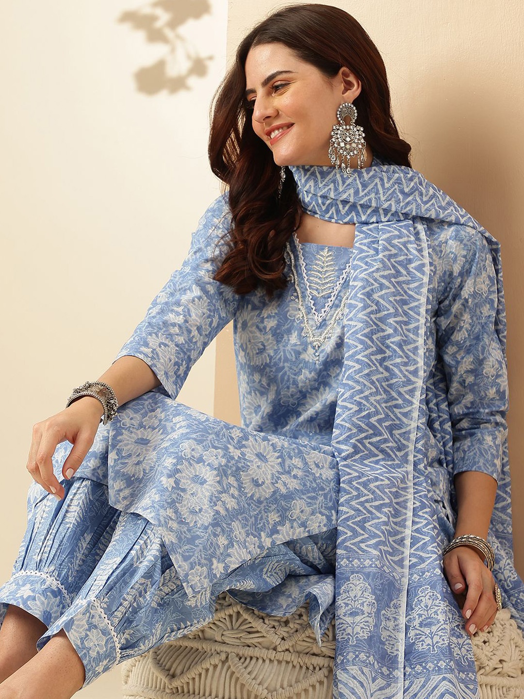 EthniFlair Women Floral Printed Regular Thread Work Pure Cotton Kurta with Patiala & With Dupatta, Blue