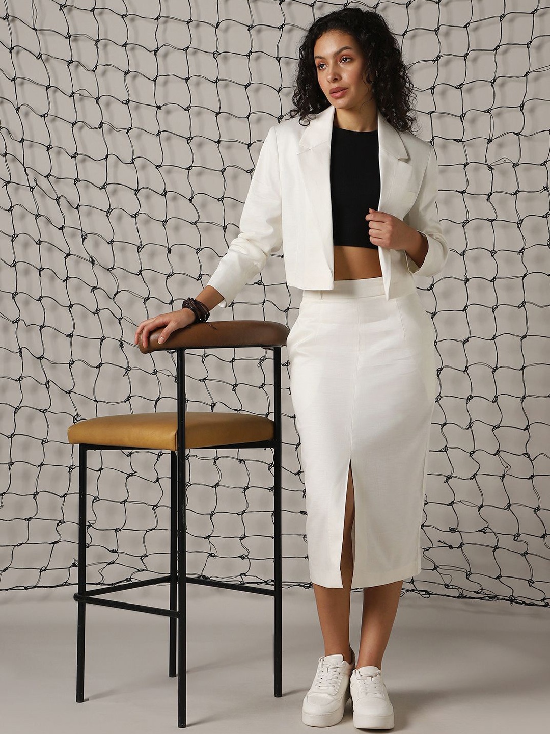 

Hubberholme Boxy-Fit Open Front Crop Blazer, White