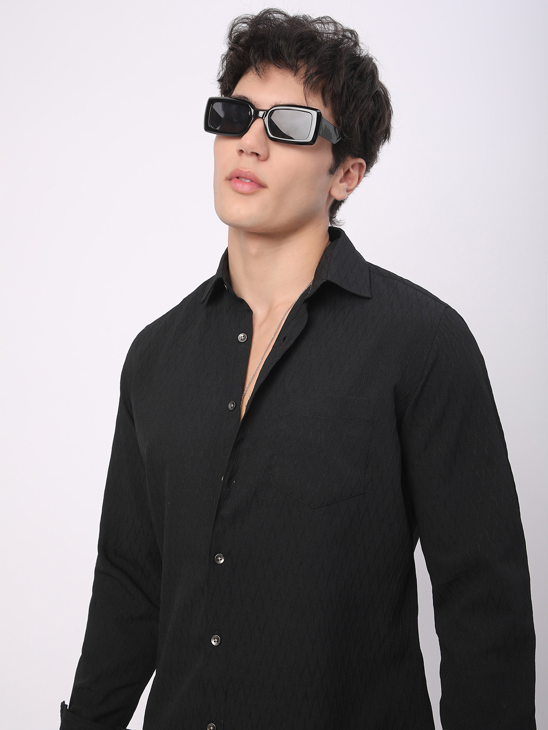 

VASTRADO Men Classic Slim Fit Opaque Casual Shirt, Black