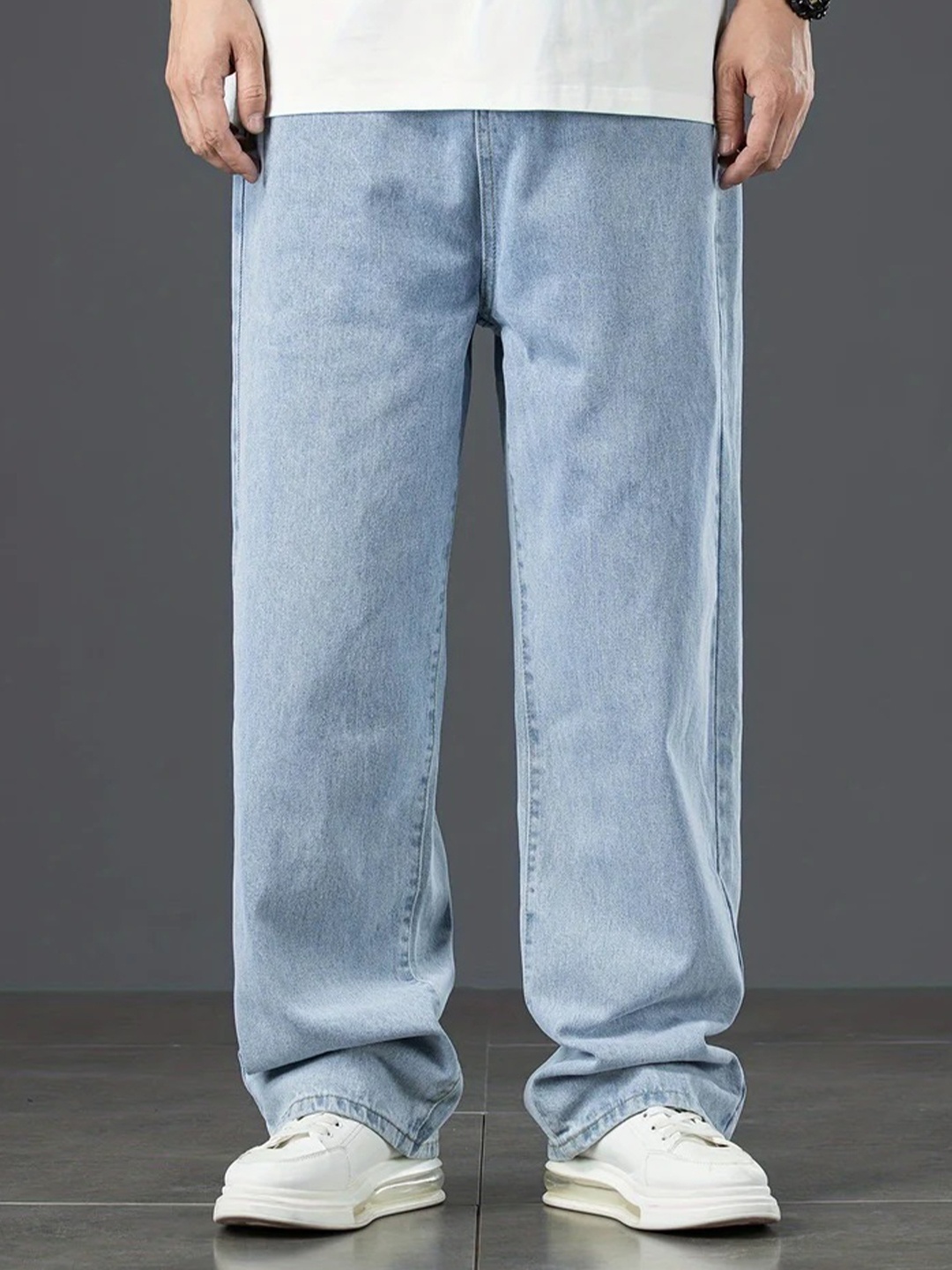 

DENIMLOOK Men Relaxed Fit Mid-Rise Stretchable Jeans, Blue