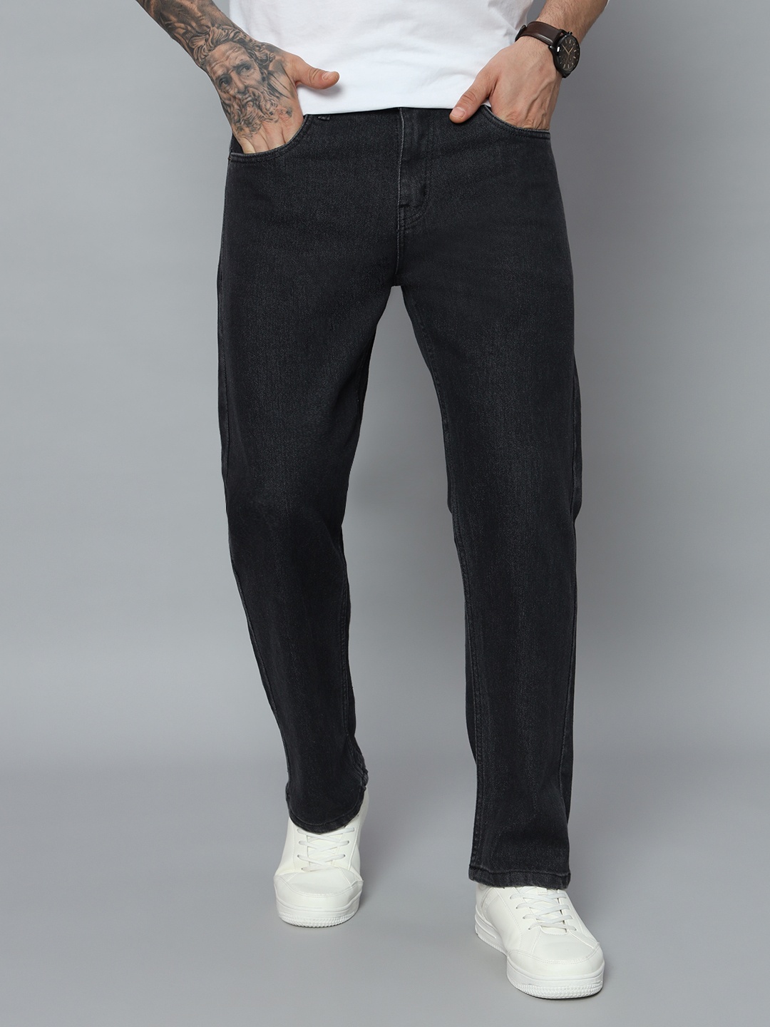 

DENIMLOOK Men Relaxed Fit Mid-Rise Stretchable Jeans, Black