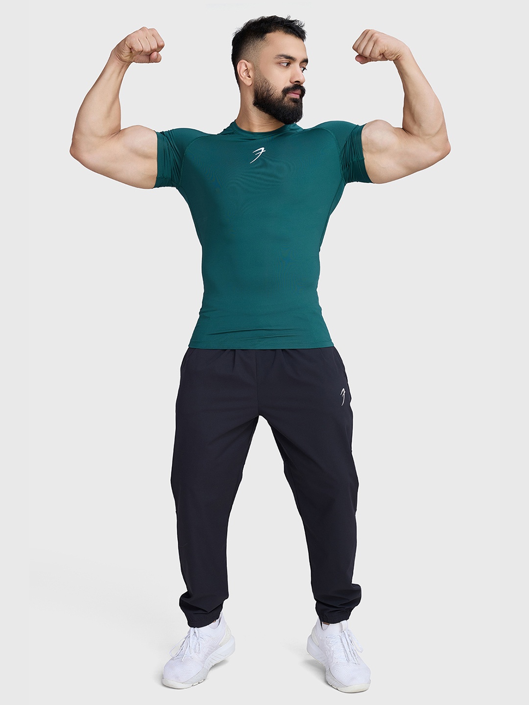 

FUAARK Men Stretchex Applique Compression T-shirt, Green