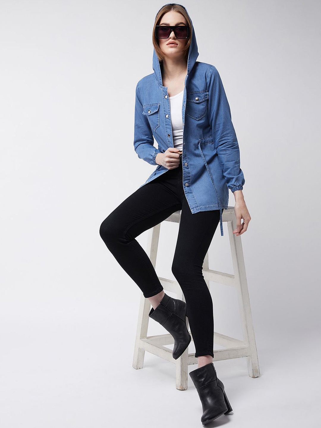 

Miss Chase Women Floral Denim Jacket with Patchwork, Blue