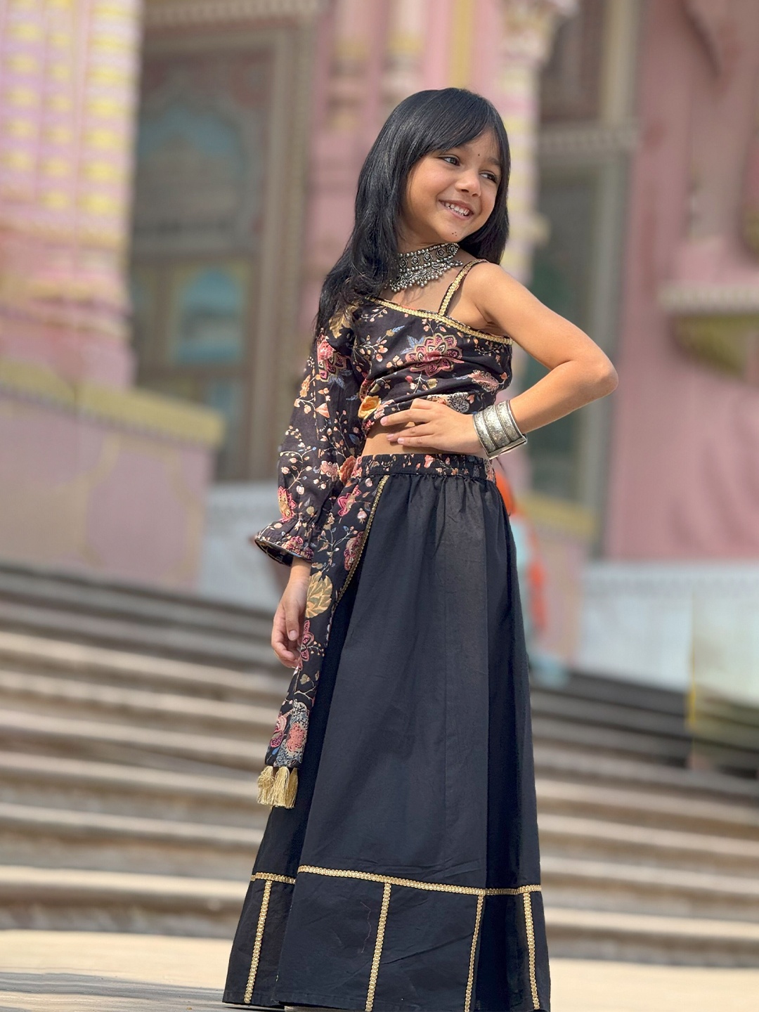 

Peekaaboo Kids Girls Printed Ready to Wear Lehenga &, Black