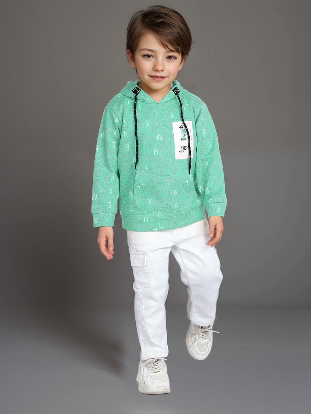 

MashUp Boys Printed Hooded Long Sleeves Pure Cotton Sweatshirt With Trouser, Green