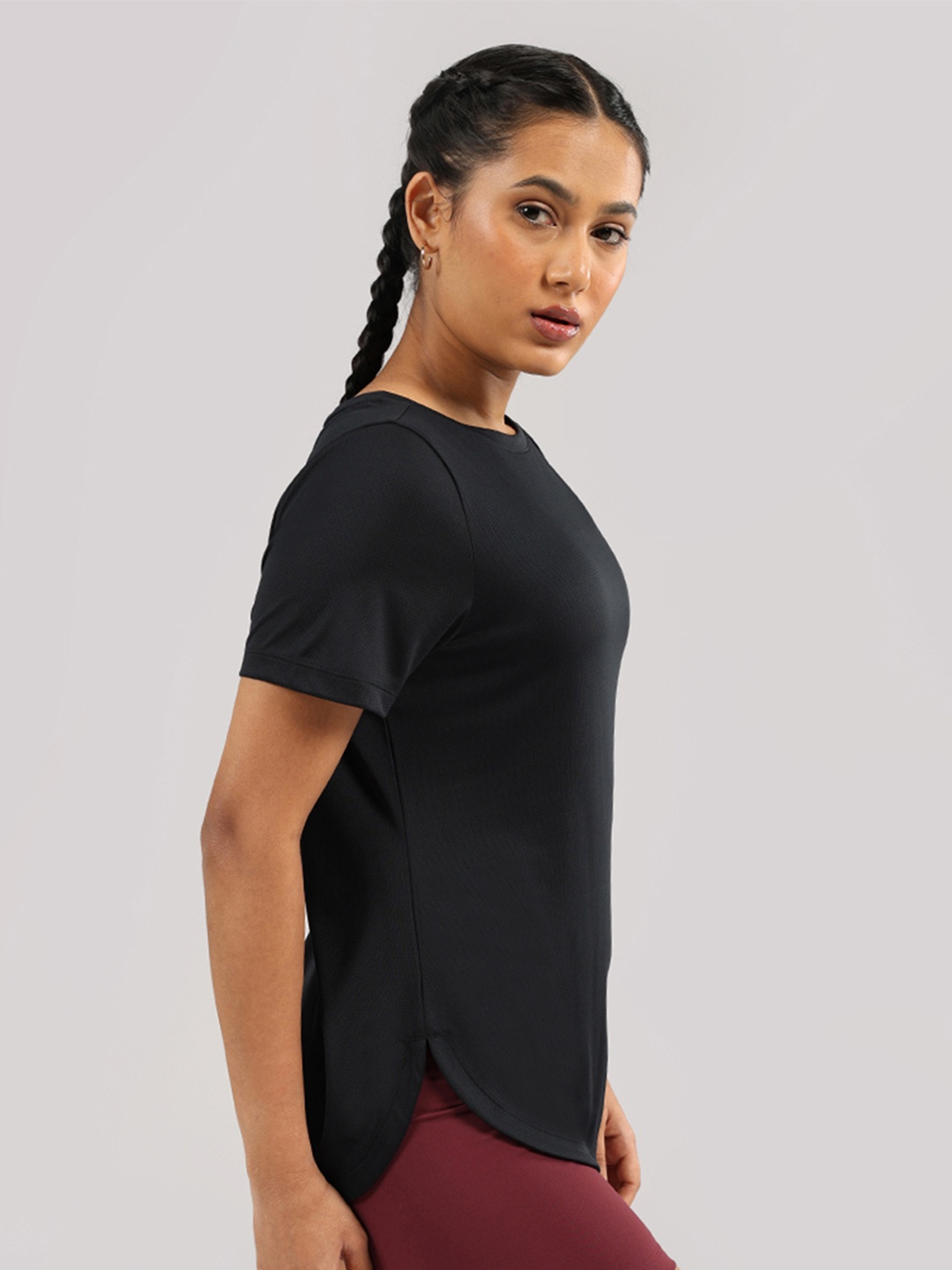 

Blissclub Women Solid Boat Neck Sports T-shirt, Black