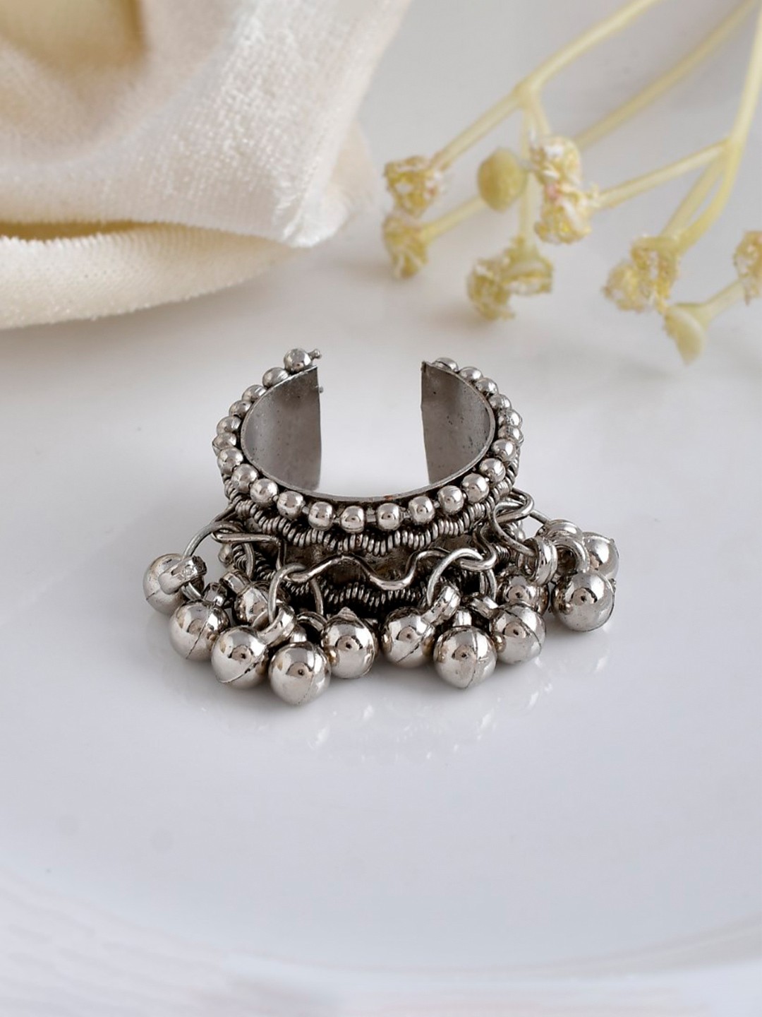 

NAMAN ARTS Silver-Plated Oxidised Adjustable Finger Ring