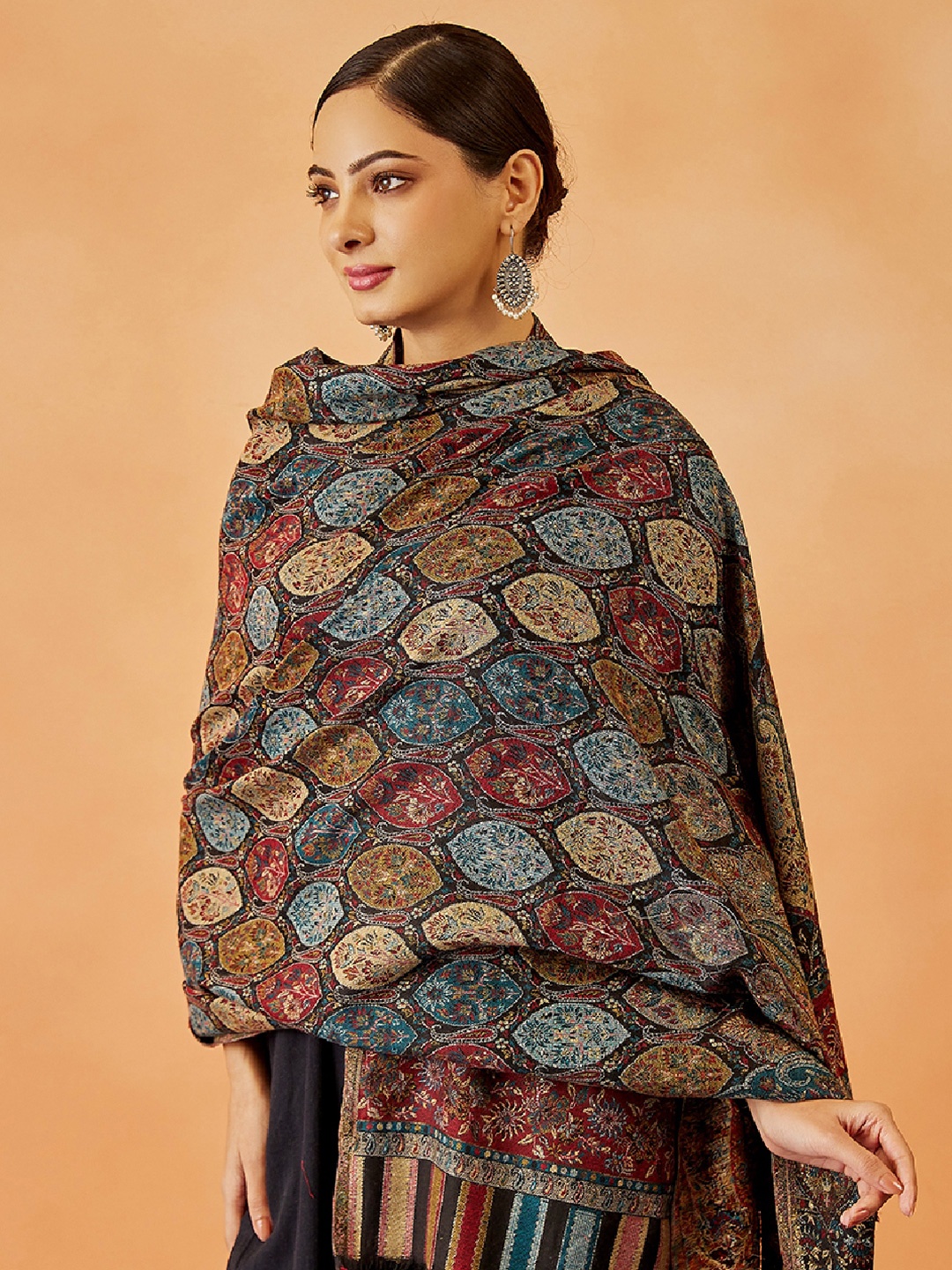 

Pashmoda Women Paisley Woven Design Shawl, Black
