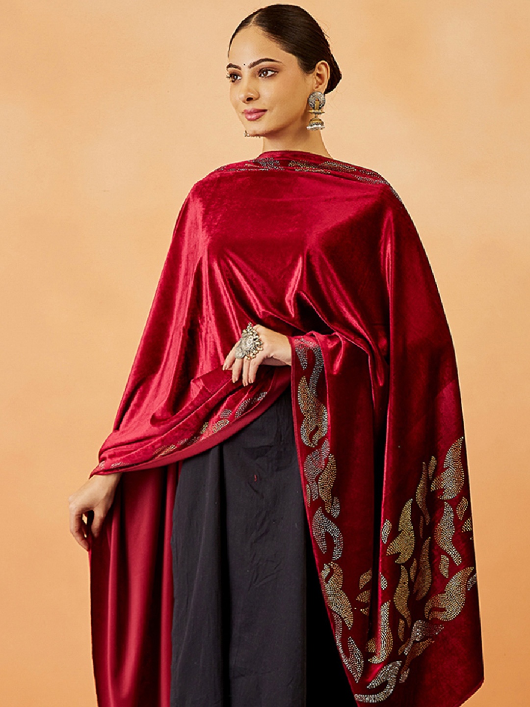 

Pashmoda Women Paisley Velvet Shawl, Maroon