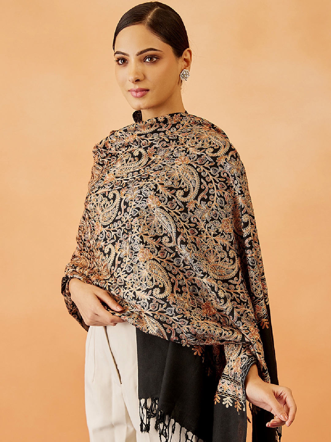 

Pashmoda Women Paisley Woven Design Shawl, Black