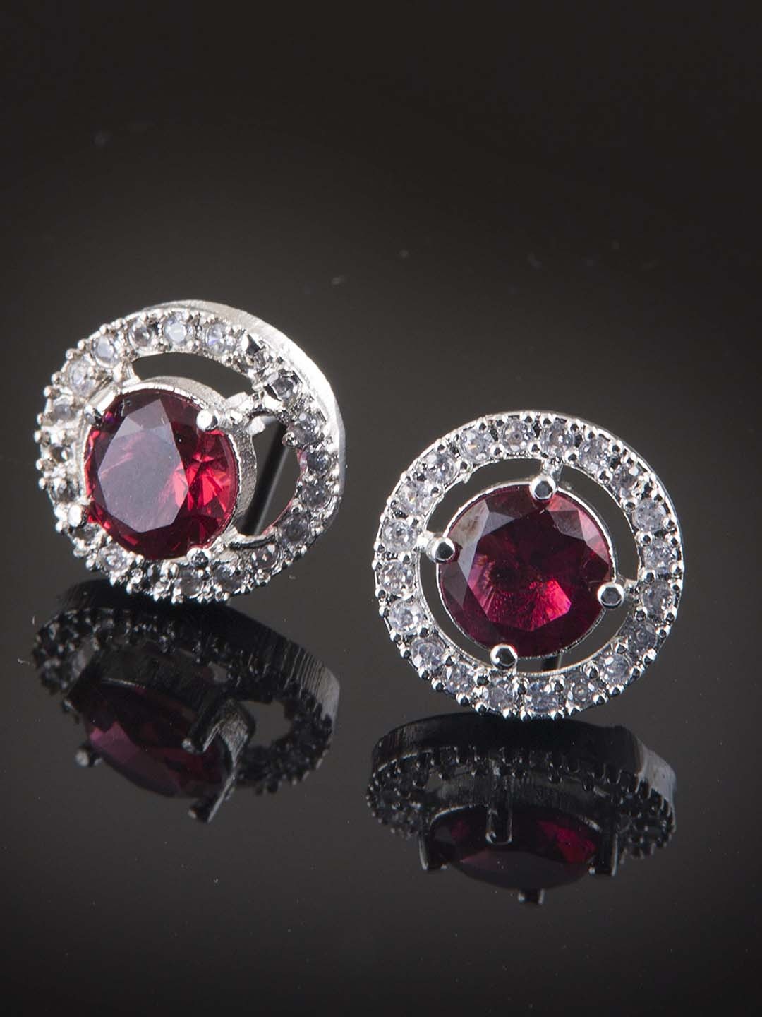 

Styled Diva Contemporary Studs Earrings, Silver