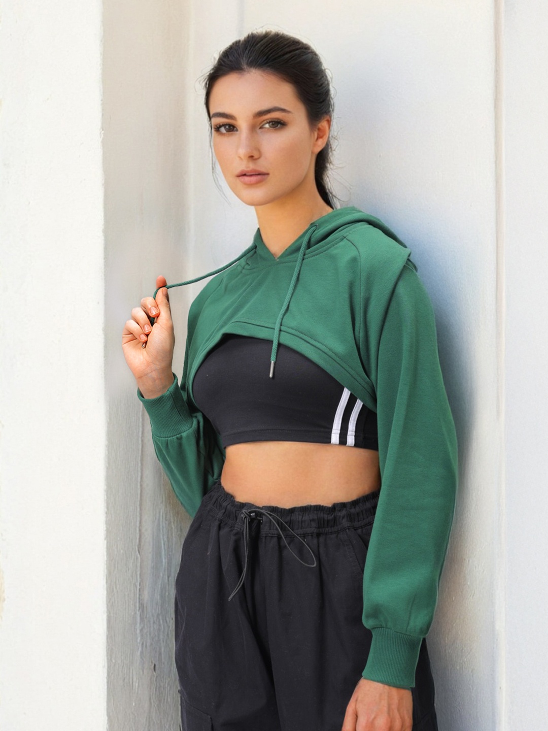 

Freehand by The Indian Garage Co Women Hooded Long Sleeves Sweatshirt, Green