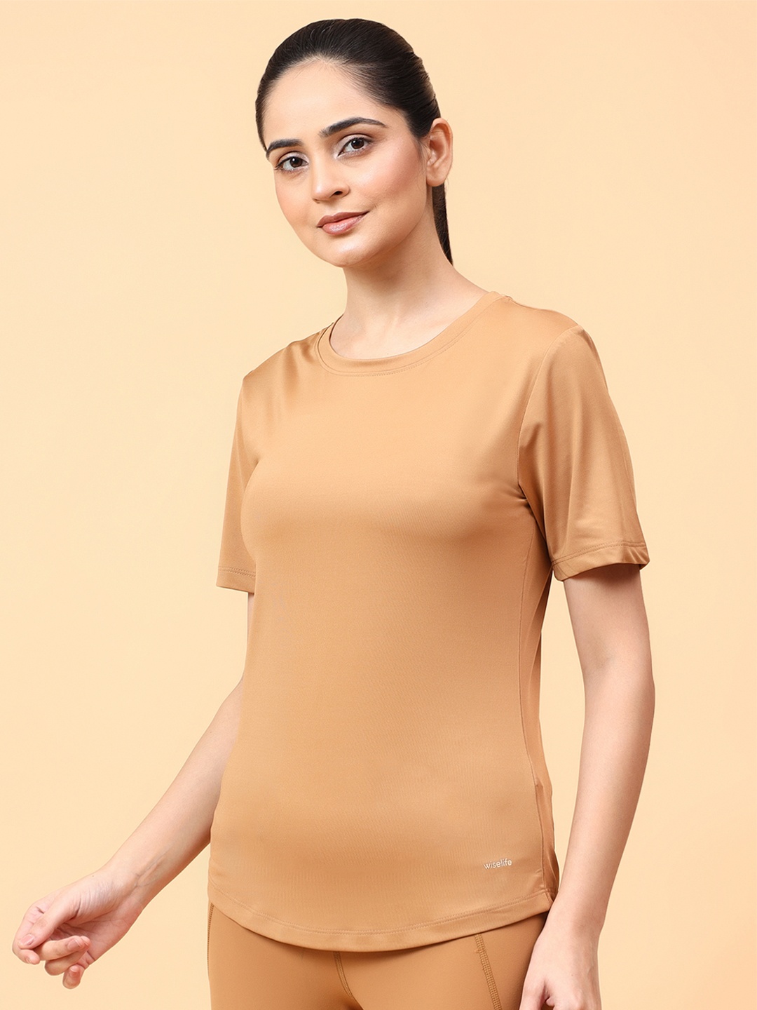 

WiseLife Women Round Neck Short Sleeves Top, Brown