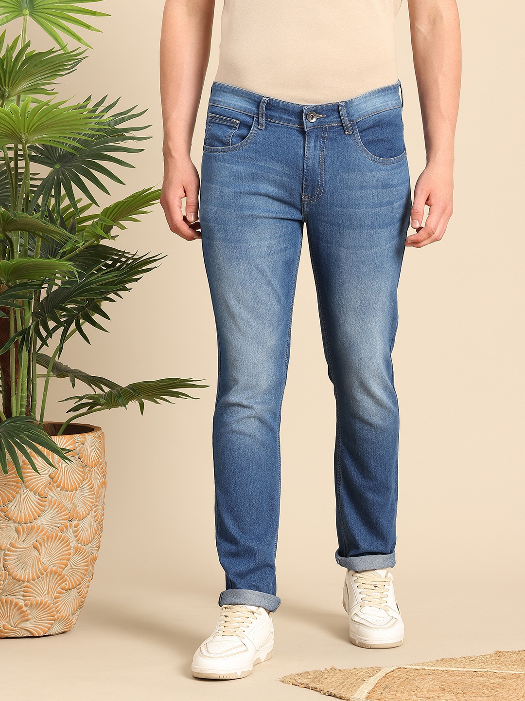 

Mast & Harbour Men Slim Fit Light Fade Stretchable Jeans, Blue
