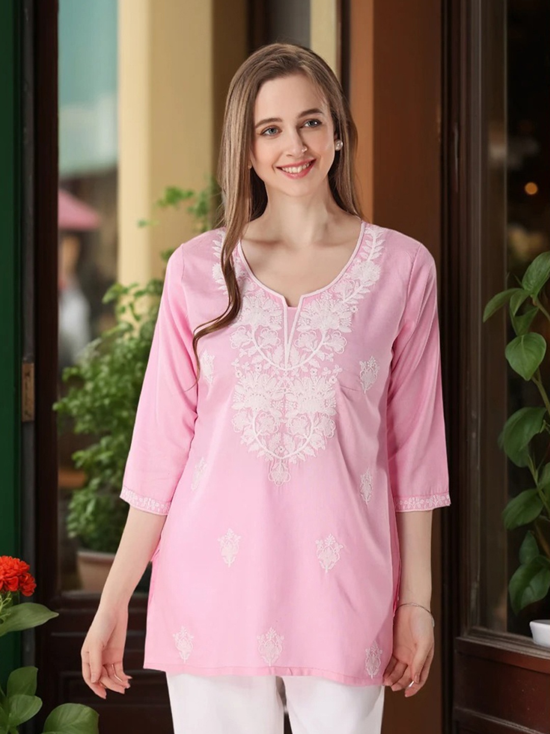 

KALINI Women Ethnic Motifs Embroidered Chikankari Kurti, Pink