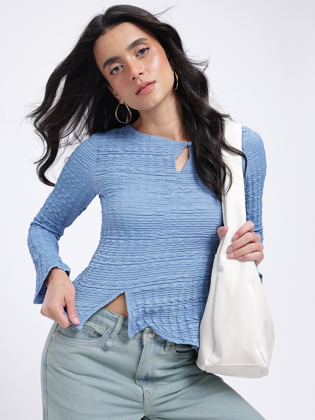 

glitchez Flawless Chaos Keyhole Neck Seersucker Asymmetric Hem Top, Blue
