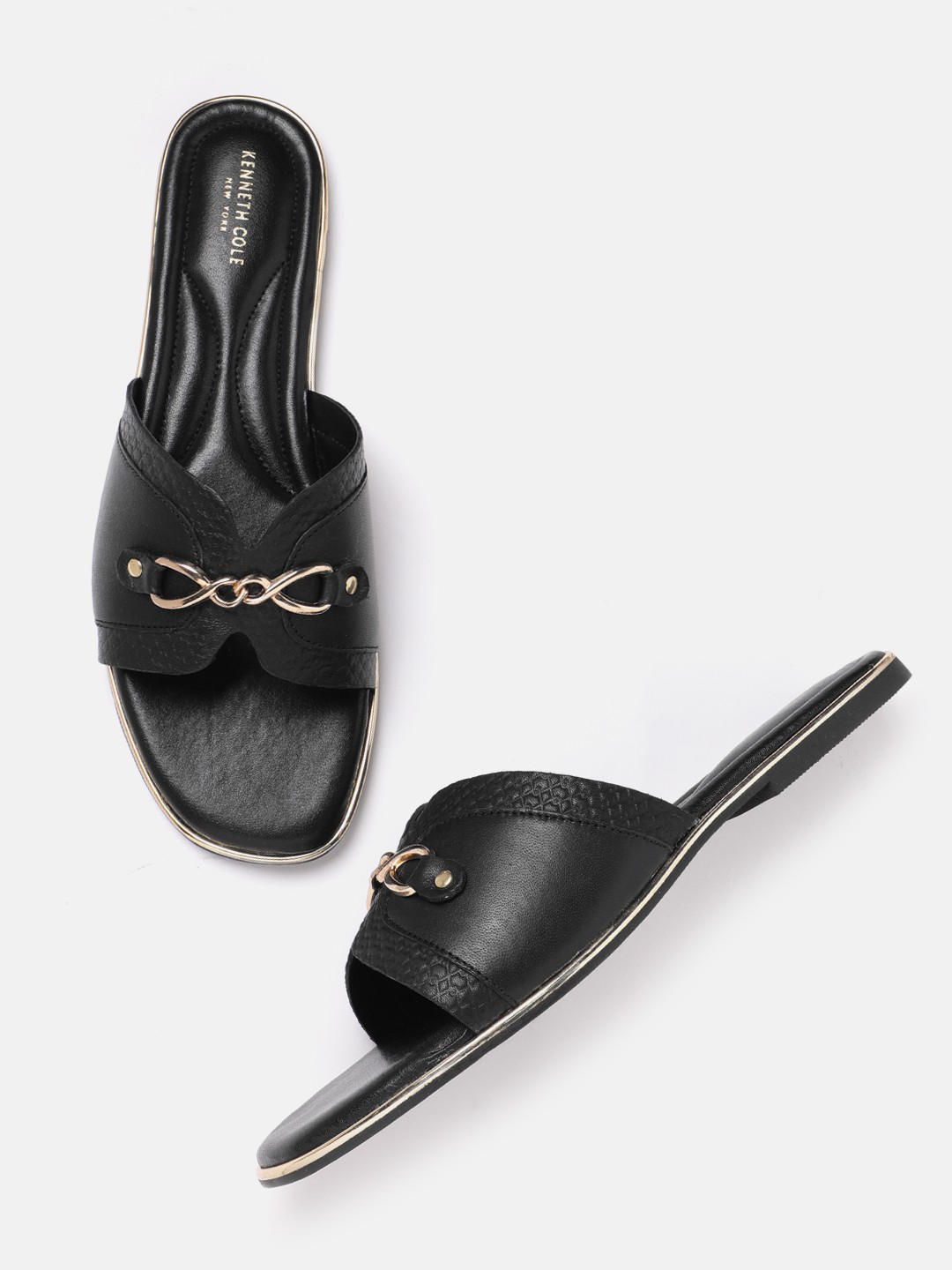 

Kenneth Cole Women Open Toe Flats, Black