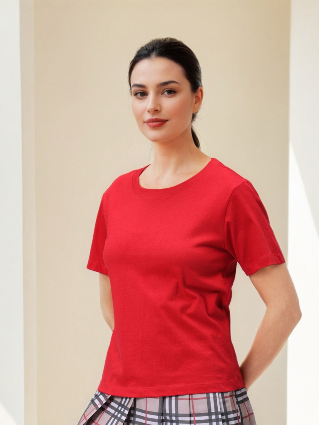 

Freehand by The Indian Garage Co Women Pockets T-shirt, Red