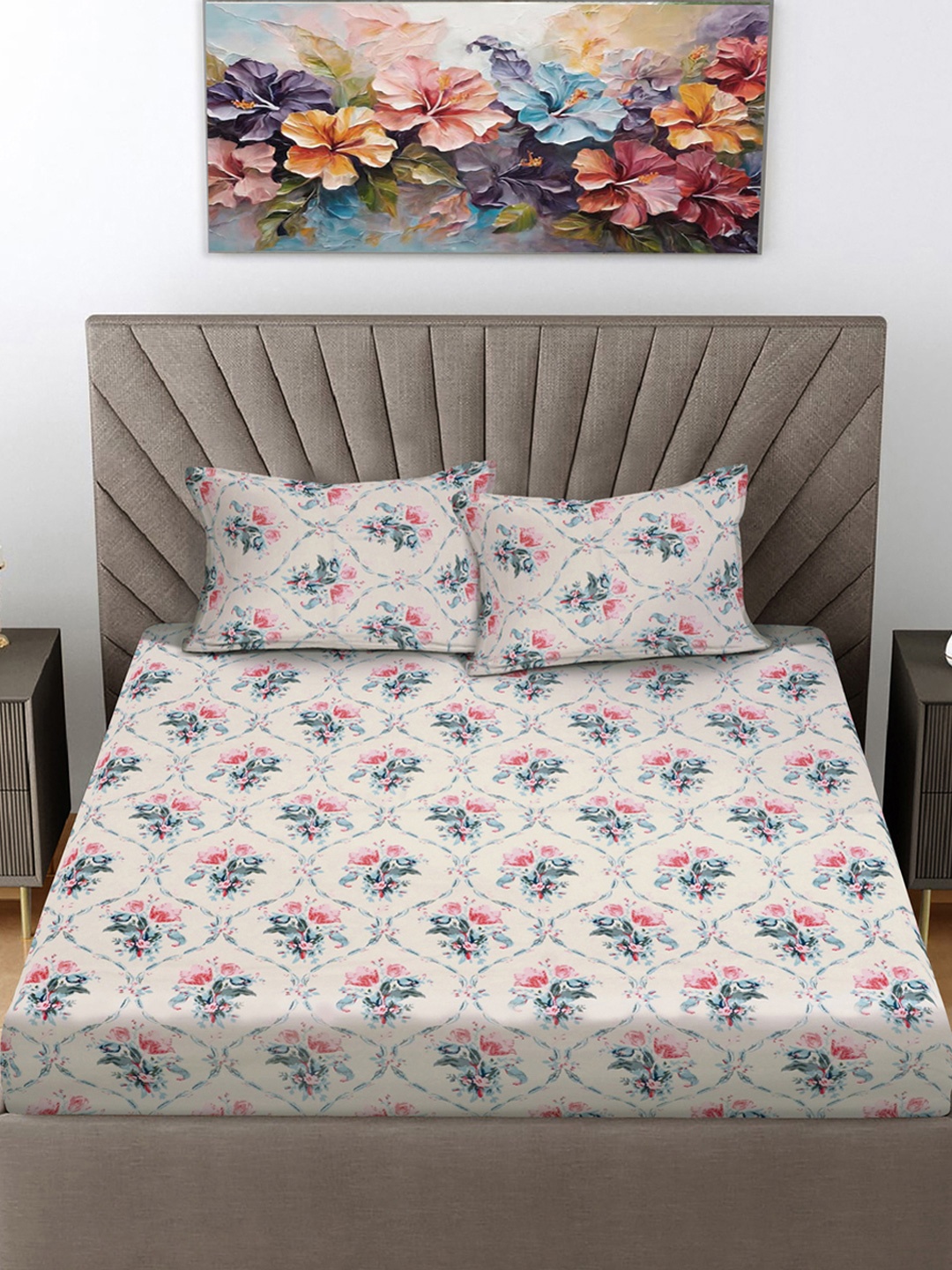 

FABINALIV White & Pink Floral Printed 300 TC King Bedsheet Set-2.50 m X 2.25 m