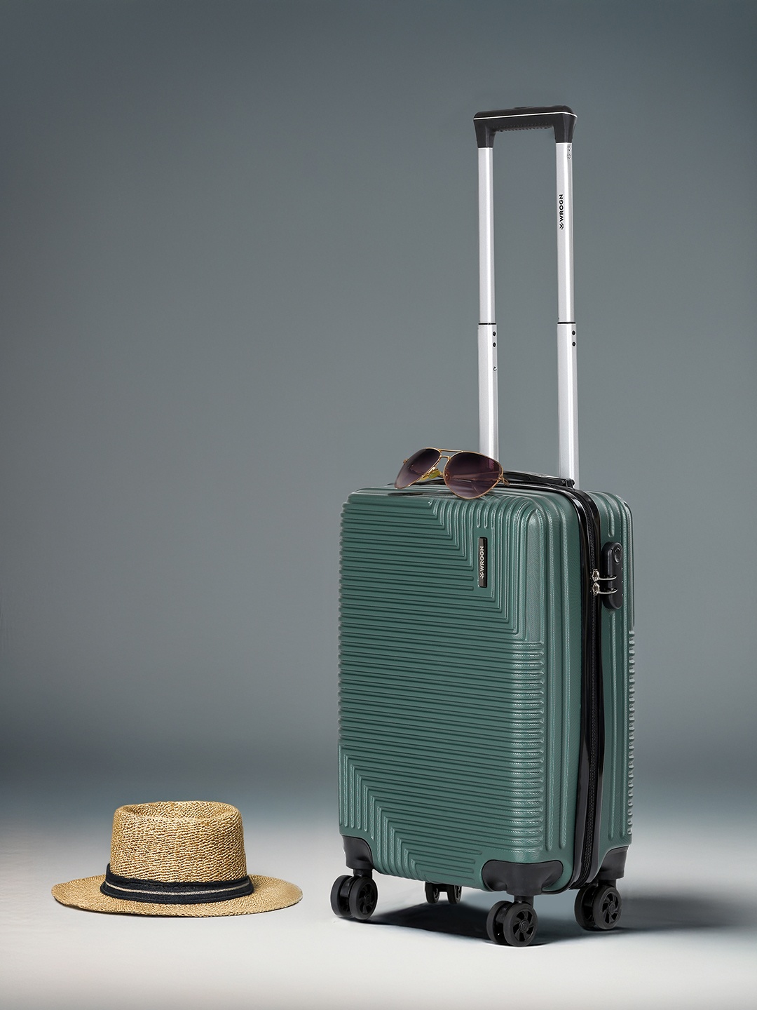 

Roadster Unisex Hard Sided Cabin Trolley Suitcase, Green