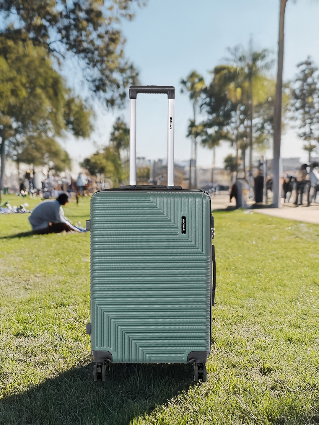 

Roadster Unisex Hard Sided Medium Trolley Suitcase, Green