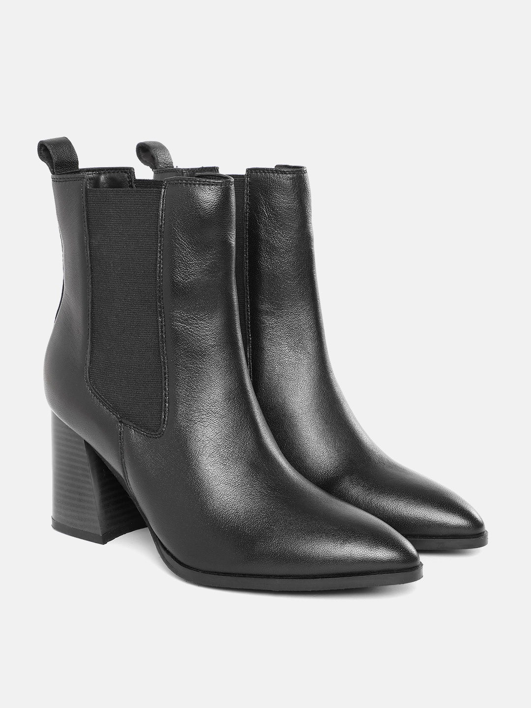 

Lino Perros Women Pointed-Toe Chelsea Boots with Block Heels, Black