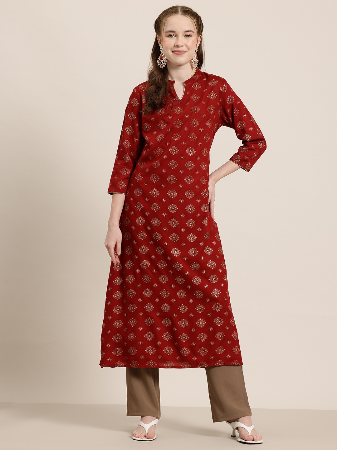 

HERE&NOW Ethnic Motifs Printed Mandarin Collar Kurta, Maroon