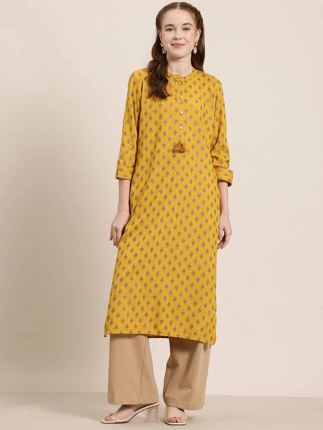 

HERE&NOW Ethnic Motifs Foil Printed Mandarin Collar Kurta, Yellow
