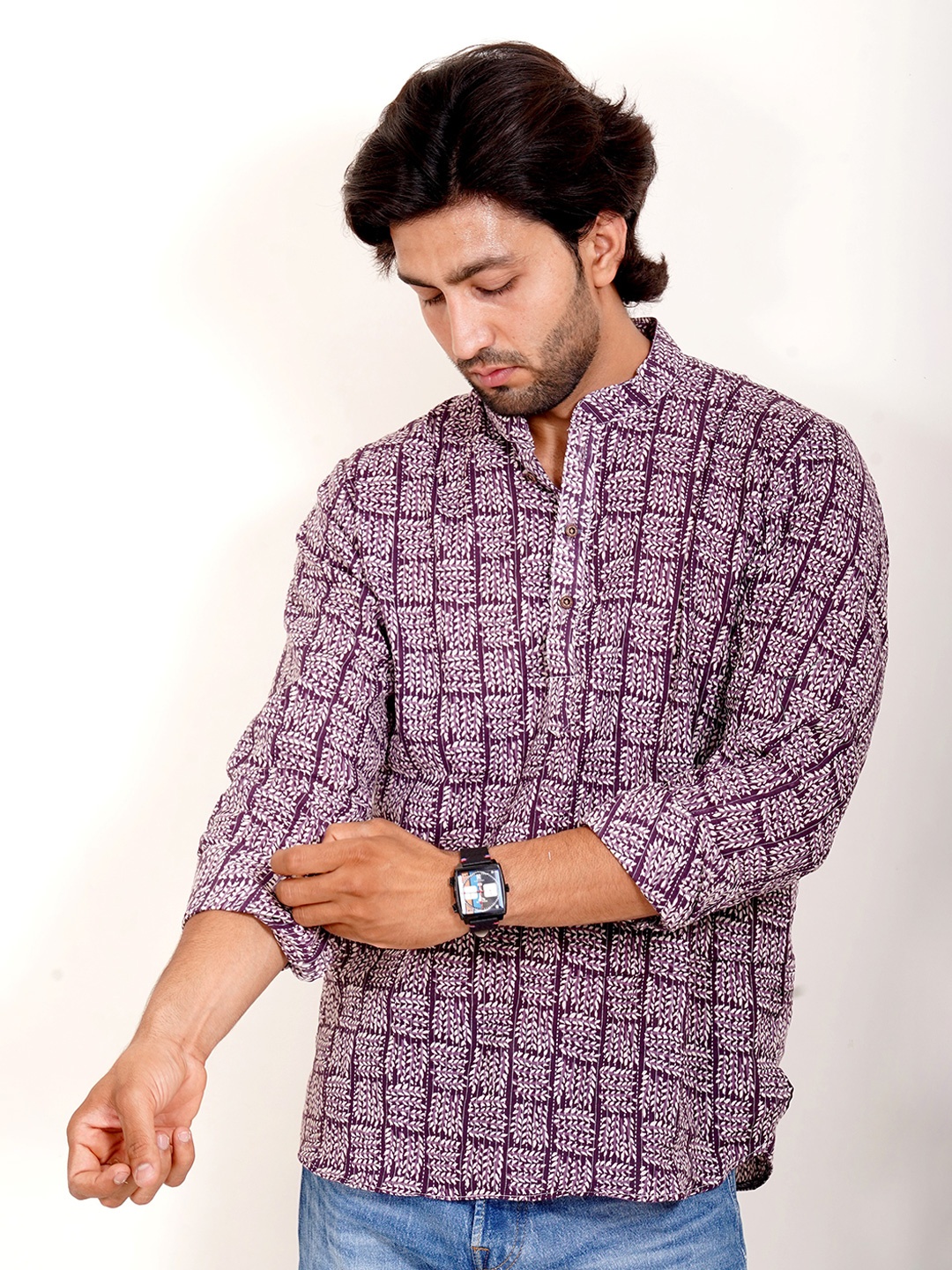 

The Kurta Studio Floral Printed Mandarin Collar Pure Cotton Straight Short Kurta, Purple