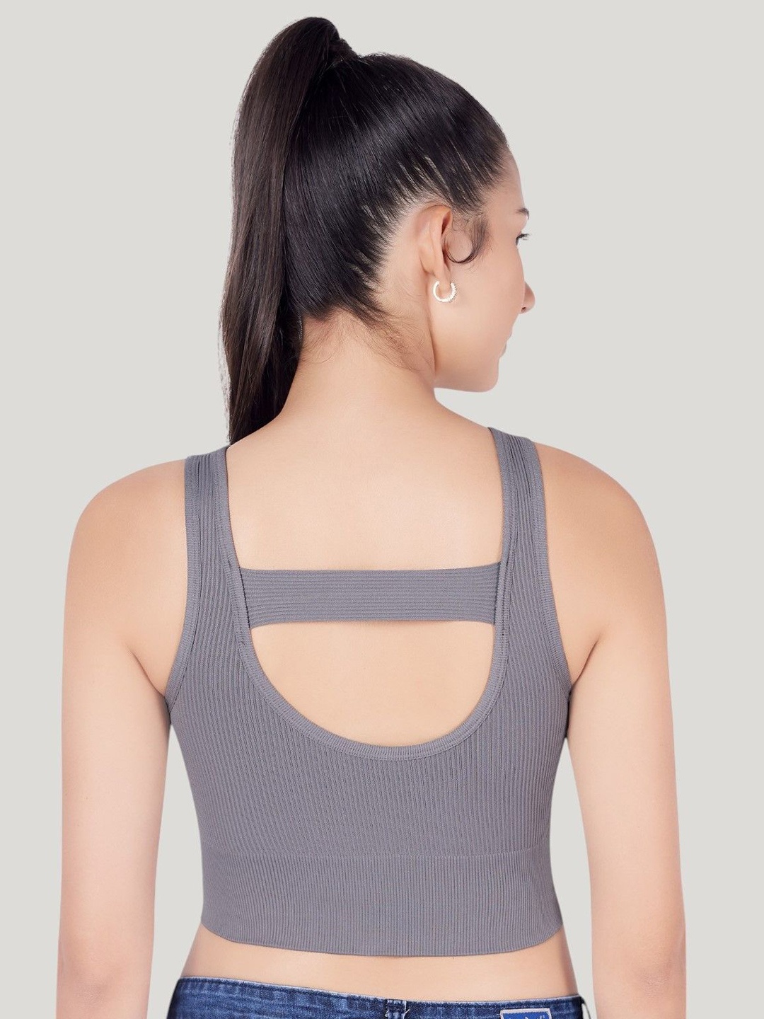 

PLUMBURY Styled Back Non-Wired Full Coverage Rapid Dry Workout Sports Bra, Grey
