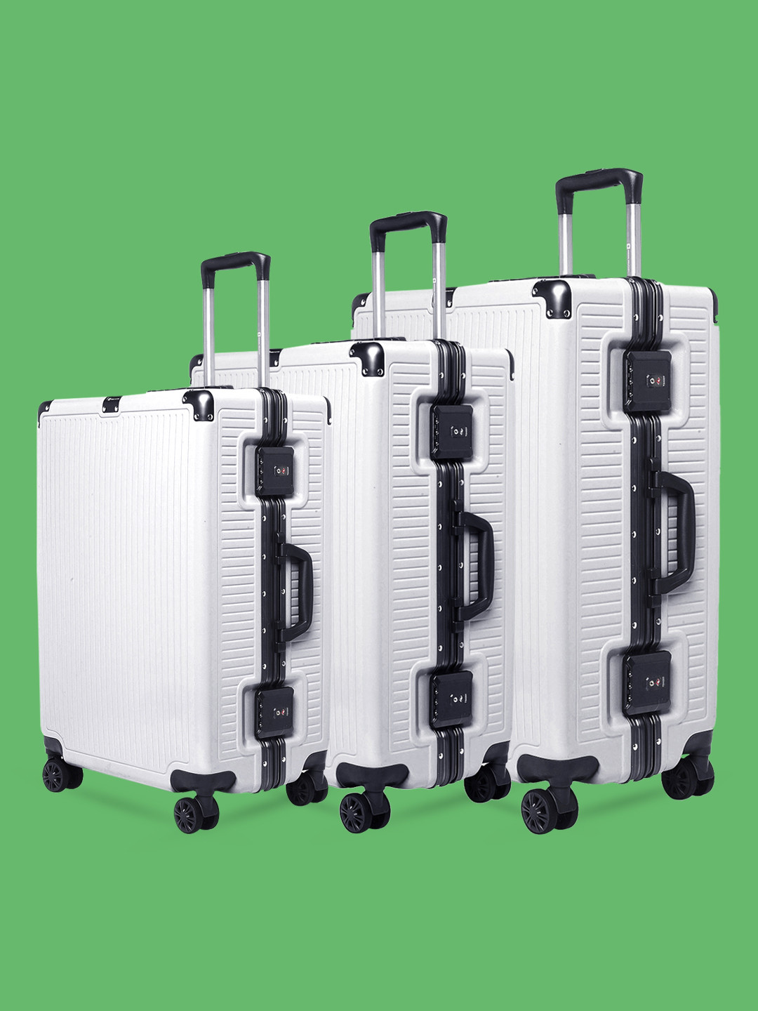 

SWISS MILITARY Unisex Set Of 3 Textured Hard-Sided Trolley Suitcase, White