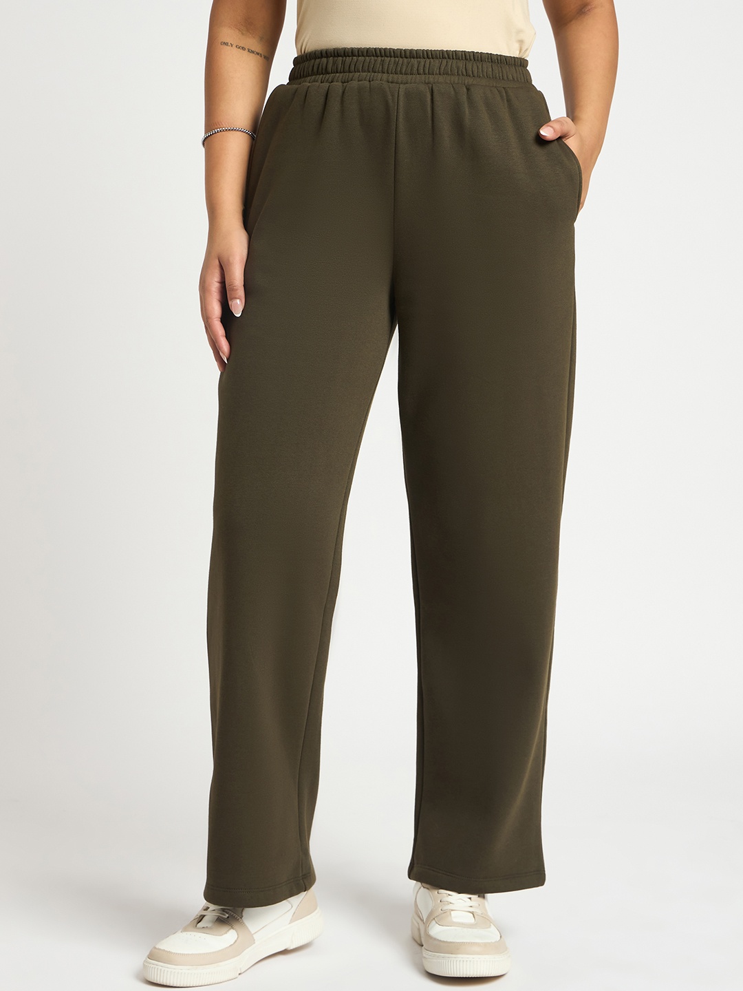 

FEMMELLA Women Regular Fit Track Pants, Olive