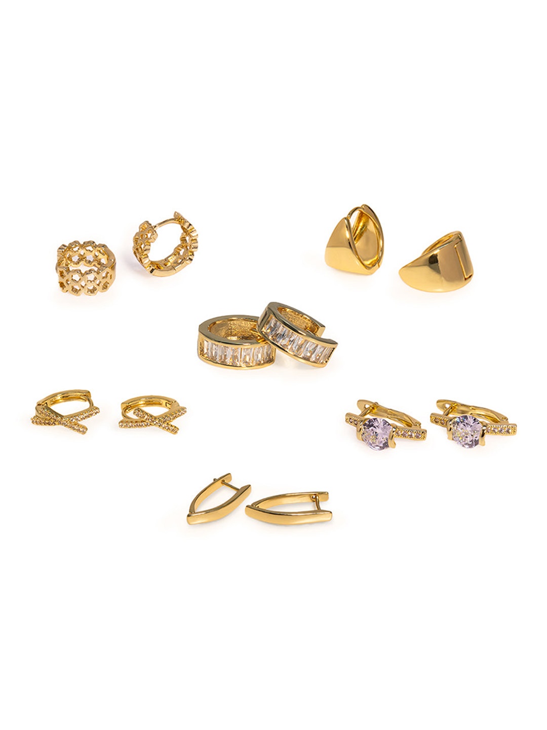 

Amalfa Contemporary Studs Earrings, Gold